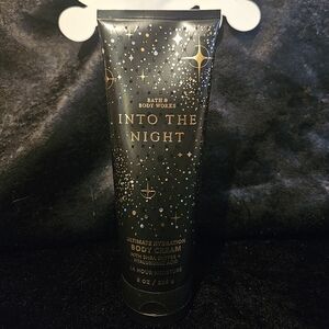 Bath & Body Works Into the Night Body Cream